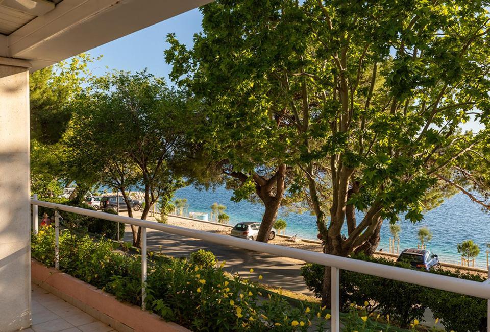 Tourist Settlement Brzet Hotel Omiš Екстериор снимка