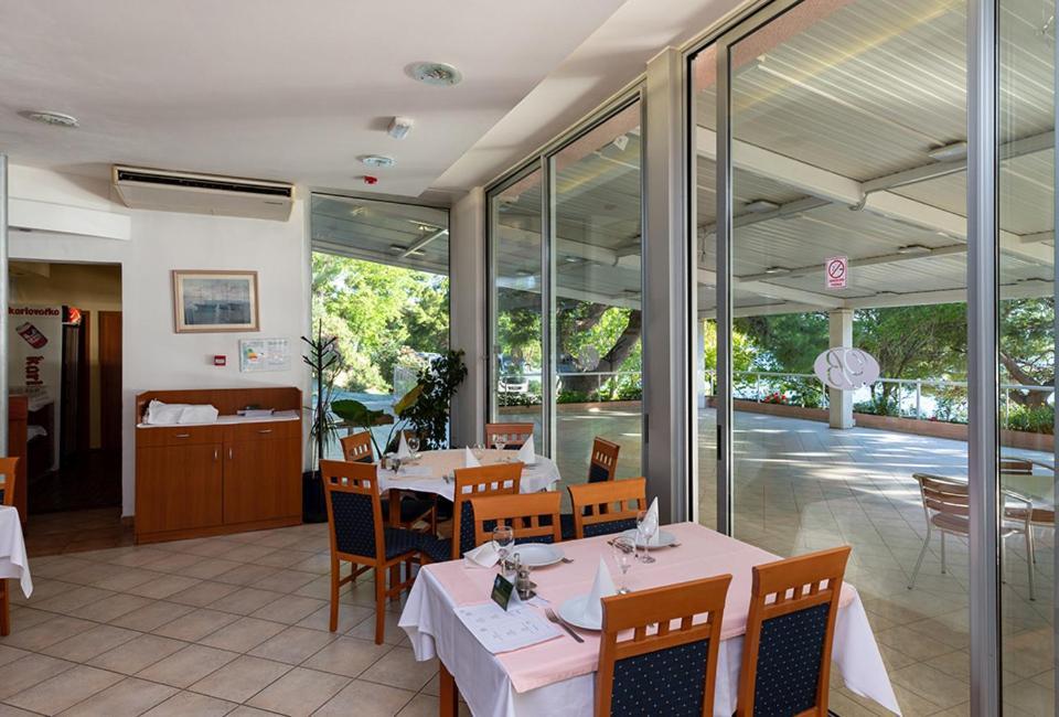 Tourist Settlement Brzet Hotel Omiš Екстериор снимка